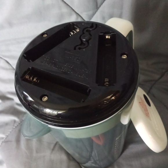 Baby Brezza Electric One Step Formula Mixer Pitcher Mix 28oz White & Grey - Picture 9 of 10